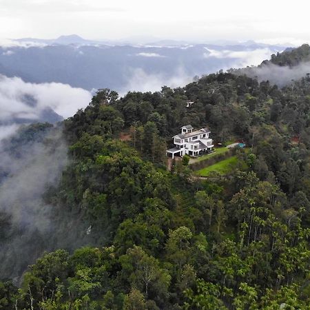 Chateau Woods Kalpatta Ngoại thất bức ảnh